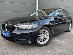 Saphirschwarz Gebraucht 2023 BMW 530 Kombi | 38.900 € (Superpreis)