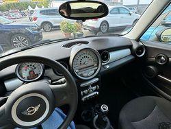 Schwarz Gebraucht 2009 Mini ONE Kleinwagen | 2.900 € (Fairer Preis)
