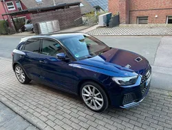 Blau Gebraucht 2023 Audi A1 Sportback Kleinwagen | 21.500 € (Guter Preis)