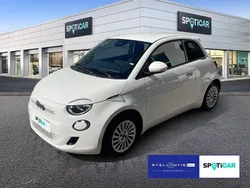 Weiß Gebraucht 2023 Fiat 500e Kleinwagen | 22.980 € (Etwas zu teuer)
