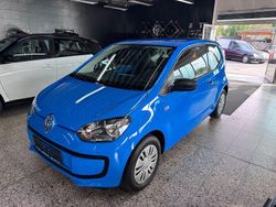 Blau Gebraucht 2014 VW up! Sound Kleinwagen | 5.499 € (Fairer Preis)