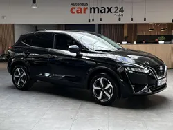 Black (m) Gebraucht 2024 Nissan Qashqai N-Connecta SUV | 26.940 € (Fairer Preis)