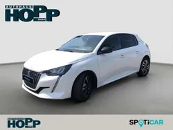 Schneeweiß Gebraucht 2023 Peugeot 208 Active Kleinwagen | 16.990 € (Fairer Preis)