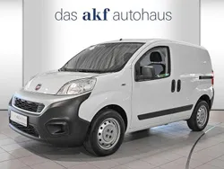 Colore esterno (weiß) Gebraucht 2021 Fiat Qubo Pop Van / Kleinbus | 10.950 €
