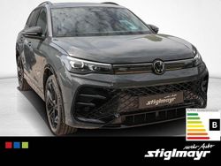 Grau Gebraucht 2025 VW Tiguan R-line SUV | 59.740 €
