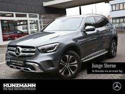 Selenitgrau metallic Gebraucht 2020 Mercedes GLC300e SUV | 28.880 € (Guter Preis)