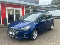 Blau Gebraucht 2016 Ford S-MAX S Van / Kleinbus | 16.790 € (Fairer Preis)