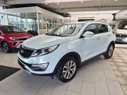 Weiß Gebraucht 2014 Kia Sportage SUV | 12.660 € (Fairer Preis)