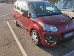 Rot Gebraucht 2013 Citroën C3 Picasso Van / Kleinbus | 2.900 € (Teuer)