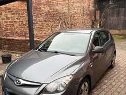 Gebraucht 2011 Hyundai i30 Limousine | 3.600 € (Etwas zu teuer)