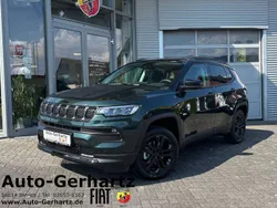Techno green metallic Neu 2025 Jeep Compass North SUV | 36.890 € (Superpreis)