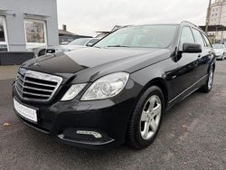Schwarz Gebraucht 2010 Mercedes E200 Limousine | 5.999 € (Teuer)
