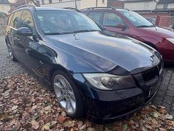 Blau Gebraucht 2007 BMW 320 Kombi | 2.900 € (Guter Preis)