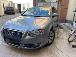 Grau Gebraucht 2006 Audi A4 Kombi | 3.950 € (Etwas zu teuer)