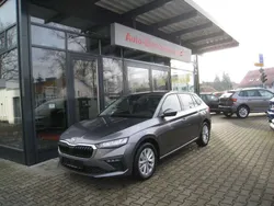 Graphitgrau metallic Neu 2025 Skoda Scala Selection Kleinwagen | 25.590 € (Fairer Preis)