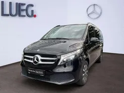 Obsidianschwarz metallic Gebraucht 2024 Mercedes V250 Van / Kleinbus | 71.850 €