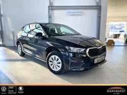 Schwarzmagic perleffekt Gebraucht 2023 Skoda Fabia Ambition Limousine | 23.949 € (Teuer)