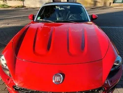 Rot Gebraucht 2018 Fiat 124 Spider Lusso Cabrio | 19.900 € (Fairer Preis)