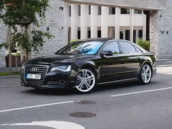 Schwarz Gebraucht 2012 Audi A8 Sport Limousine | 21.000 €