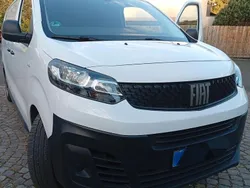 Weiß Gebraucht 2024 Fiat Scudo Van / Kleinbus | 12.000 €