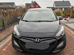 Schwarz Gebraucht 2012 Hyundai i30 Kombi | 5.900 €