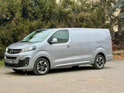 Grau Gebraucht 2020 Opel Vivaro Edition Van / Kleinbus | 18.950 € (Guter Preis)