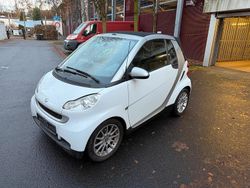 Weiß Gebraucht 2009 Smart ForTwo Cabrio Cabrio | 3.750 €