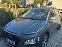 Grau Gebraucht 2020 Hyundai Kona Advantage SUV | 18.400 € (Fairer Preis)