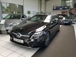Schwarz Gebraucht 2020 Mercedes C180 AMG Cabrio | 37.400 € (Fairer Preis)
