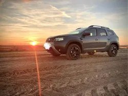 Grau Gebraucht 2022 Dacia Duster Extreme SUV | 22.500 € (Fairer Preis)