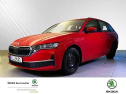 Rot Gebraucht 2024 Skoda Octavia Selection Kombi | 34.980 € (Etwas zu teuer)