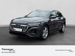 Grau Gebraucht 2024 Audi Q8 e-tron S-Line SUV | 51.880 € (Superpreis)