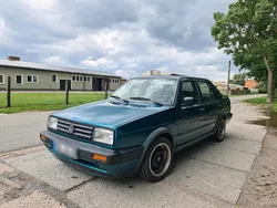 Grün Gebraucht 1991 VW Jetta Limousine | 3.990 €