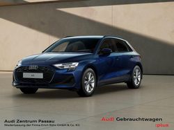 Navarrablau metallic Gebraucht 2025 Audi A3 Sportback Sport Limousine | 35.490 € (Guter Preis)