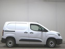 Weiß Gebraucht 2023 Opel Combo Limousine | 13.480 € (Superpreis)