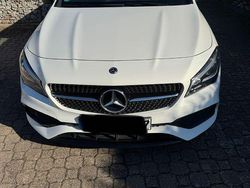 Weiß Gebraucht 2018 Mercedes CLA200 Shooting Brake Business Kombi | 19.900 € (Fairer Preis)