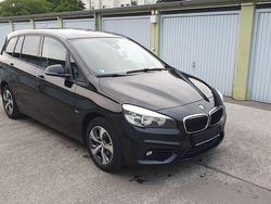 Schwarz Gebraucht 2016 BMW 218 Gran Tourer Sport Line Van / Kleinbus | 11.500 € (Fairer Preis)