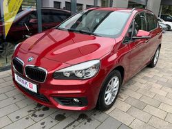 Flamencorot brillant Gebraucht 2017 BMW 218 Active Tourer Advantage Van / Kleinbus | 13.950 € (Fairer Preis)