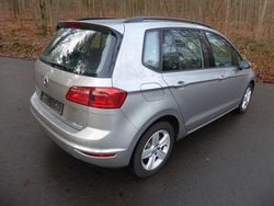 Silber Gebraucht 2015 VW Golf Sportsvan Comfortline Van / Kleinbus | 11.400 € (Guter Preis)