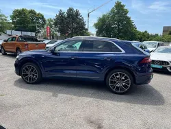 Blau Gebraucht 2023 Audi Q8 S-Line SUV | 66.900 €