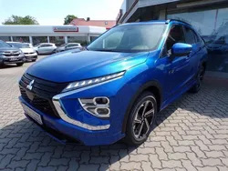 Laserblau Gebraucht 2024 Mitsubishi Eclipse Cross Plus SUV | 33.990 € (Teuer)