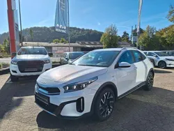 Grün Gebraucht 2024 Kia XCeed Vision SUV | 22.750 € (Fairer Preis)