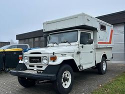 Weiß Gebraucht 1984 Toyota Land Cruiser SUV | 39.900 €
