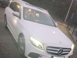 Weiß Gebraucht 2020 Mercedes E300 AMG line Kombi | 26.500 € (Superpreis)