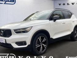 Crystal white / metallic Gebraucht 2021 Volvo XC40 R-Design SUV | 29.790 € (Guter Preis)