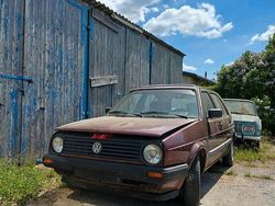 Rot Gebraucht 1991 VW Golf II Kleinwagen | 650 €
