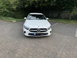 Weiß Gebraucht 2019 Mercedes A180 Limousine | 19.900 € (Guter Preis)