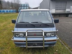 Blau Gebraucht 1997 Mitsubishi L300 Van / Kleinbus | 3.499 €