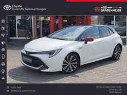 Weiß Gebraucht 2020 Toyota Corolla Team Limousine | 21.490 € (Etwas zu teuer)