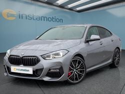 Grau Gebraucht 2024 BMW 220 Coupé | 41.749 €